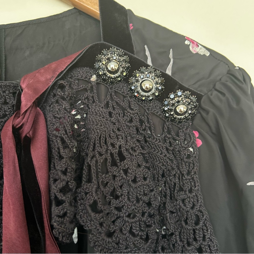 Marc Jacobs Black Pink Floral crochet oversized Blouse. Size 00 - Picture 7 of 13